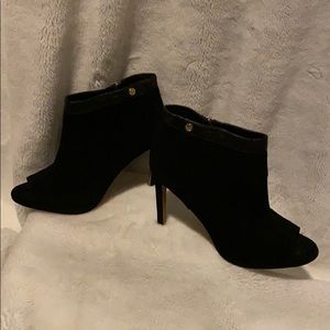 Vince Camuto Suede open Toe Ankle Boots